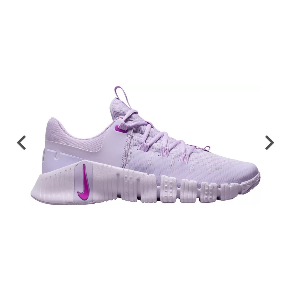 Nike Free Metcon 5 Lilac size 9.5